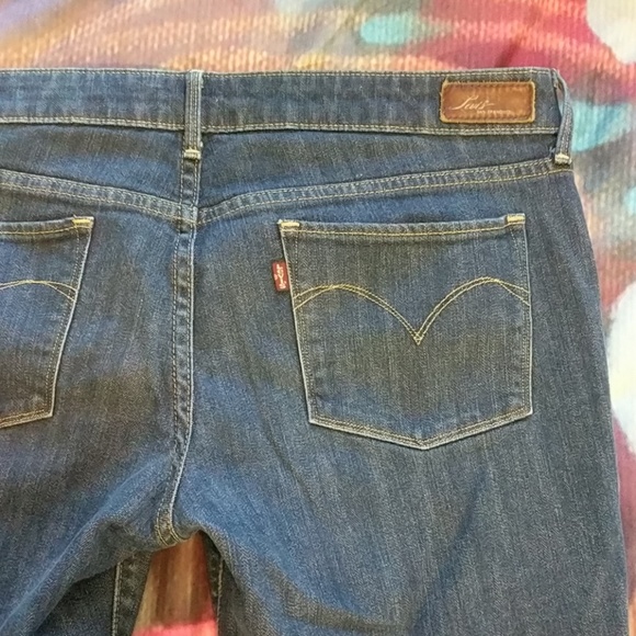 Levi's Slight Curve Skinny Jeans - Picture 6 of 8